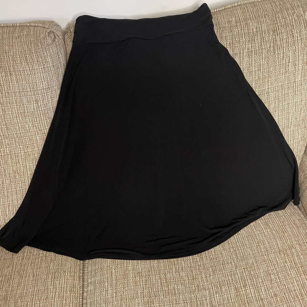 Lularoe Azure Black Flowy Skirt Sz M